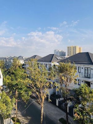 Cho thuê 1PN view ban công, nội thất đầy đủ ở Lakeview City, Q2