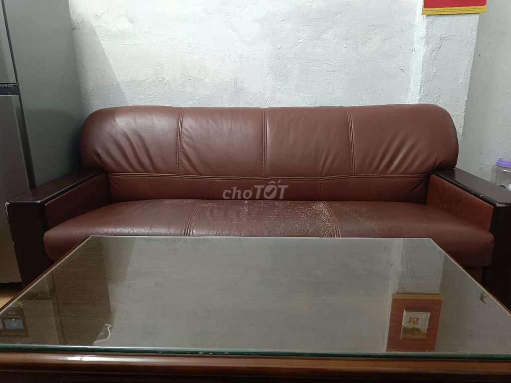 Bộ sofa bàn Da Kính Nâu 1.8m. Mua bán Bàn ghế tại Quận Hoàn Kiếm Hà Nội được đăng bởi Nguyễn Hưng hình 1