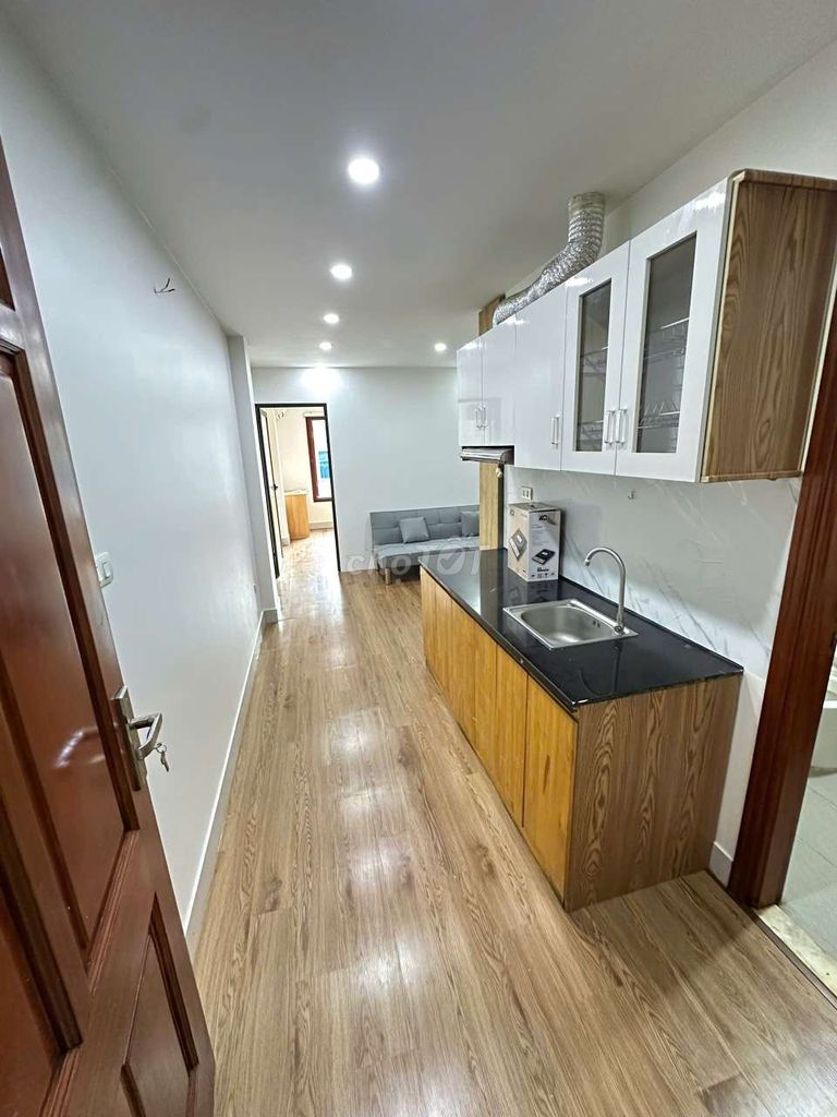 Аренда апартаментов 1к1г 35-40м² с мебелью, светлые окна, Фыонг Льет