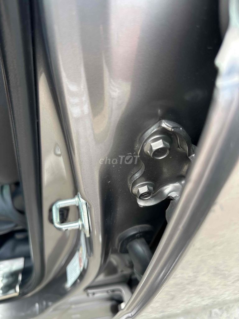 xe Innova 2019 2.0E - nha it di bán lại. Mua bán Ô tô tại Thành phố Thuận An Bình Dương được đăng bởi Nguyen hình 3