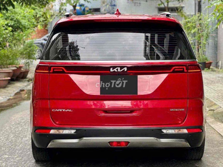 KIA Carnival Signature Full Option. Mua bán Ô tô tại Quận Gò Vấp Tp Hồ Chí Minh được đăng bởi Ca Thị Thanh Huệ hình 3