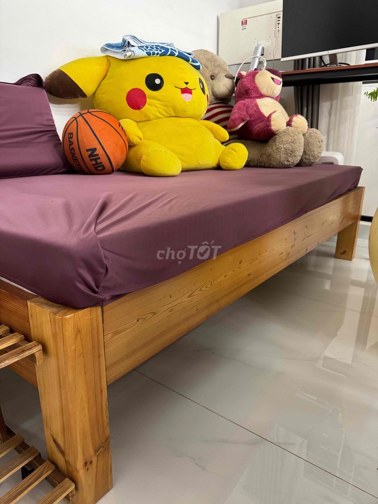 Giường gỗ Nâu 1.0 x 1.85 mét kèm đệm. Mua bán Giường, chăn ga gối nệm tại Quận Bình Thạnh Tp Hồ Chí Minh được đăng bởi Le Ngan hình 1