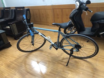 Xe đạp thể thao Bianchi Xanh dương size S. Mua bán Xe đạp tại Huyện Quỳnh Phụ Thái Bình được đăng bởi dinh nguyen