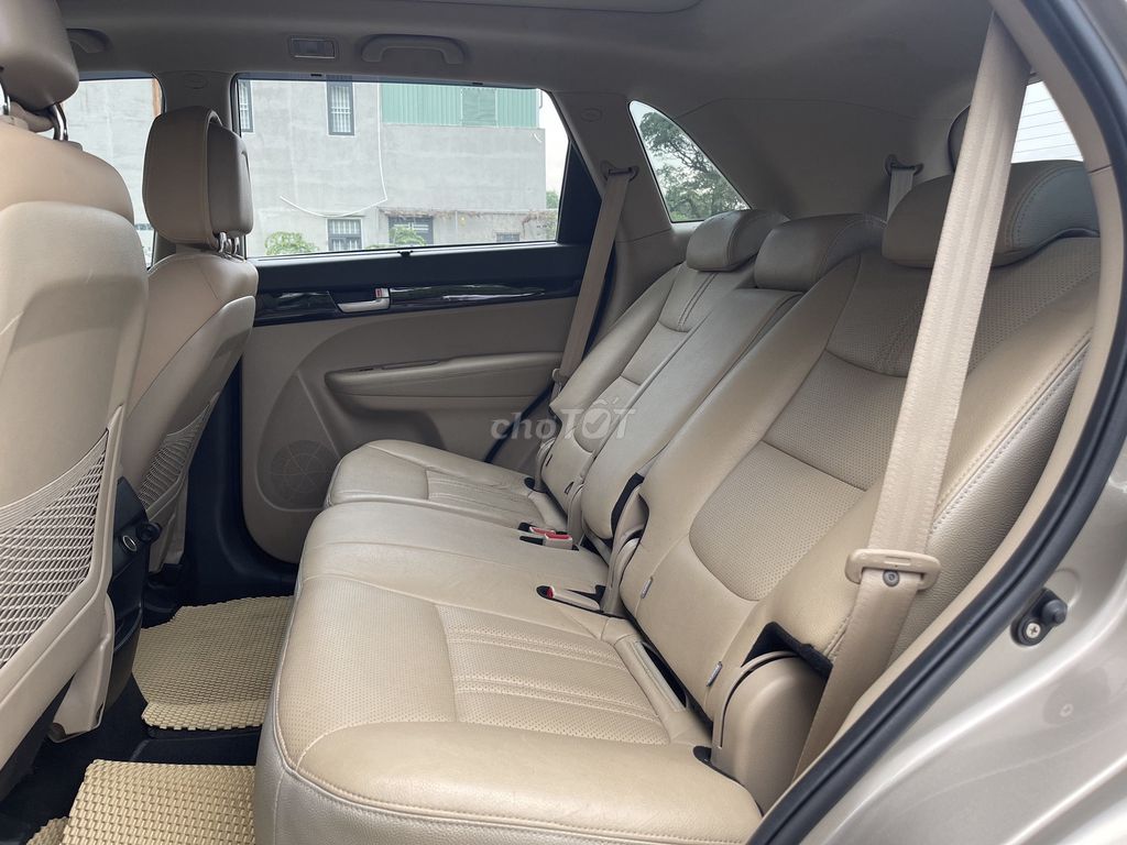 Kia Sorento GAT 2016 máy xăng số tự động. Mua bán Ô tô tại Quận Gò Vấp Tp Hồ Chí Minh được đăng bởi Quang hình 8