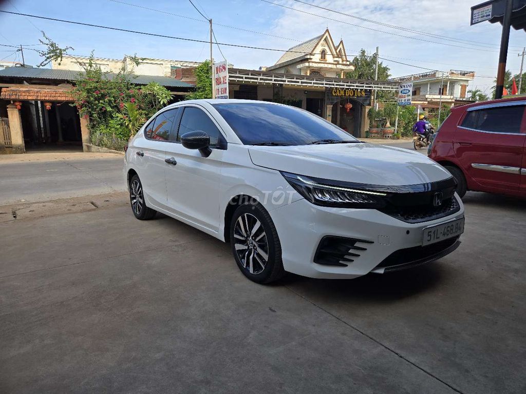 Honda City 2021 1.5 RS - 30000 km. Mua bán Ô tô tại Huyện Ea Súp Đắk Lắk được đăng bởi Quang thiện hình 5
