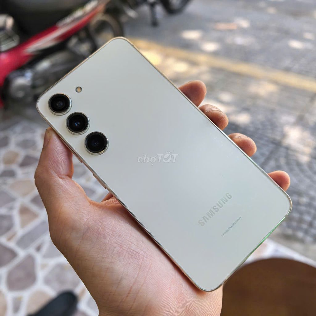 Samsung Galaxy S23 5G 128GB Trắng nguyên bảng đẹp. Mua bán Điện thoại tại Quận Thanh Khê Đà Nẵng được đăng bởi Vietphones Store 16 Kỳ Đồng hình 1