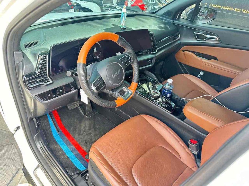 Kia Sportage 2023 Signature 1.6T AWD - 20000 km. Mua bán Ô tô tại Quận Long Biên Hà Nội được đăng bởi Bùi Đình Thông hình 5