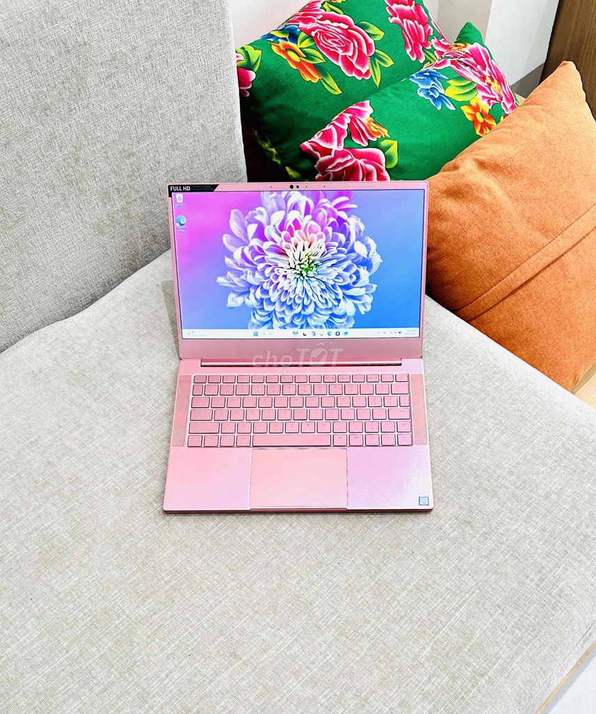 Razer Blade Stealth Pink like new. Mua bán Laptop tại Quận Hồng Bàng Hải Phòng được đăng bởi Trần Mạnh Cường hình 1