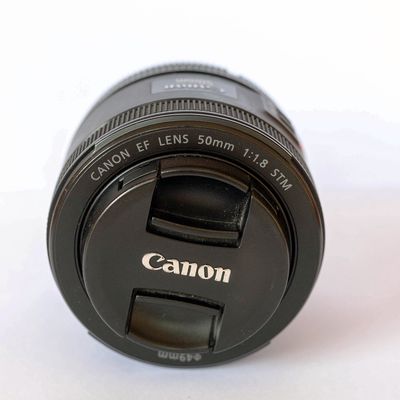 Ống kính Canon EF 50mm f/1.8 STM