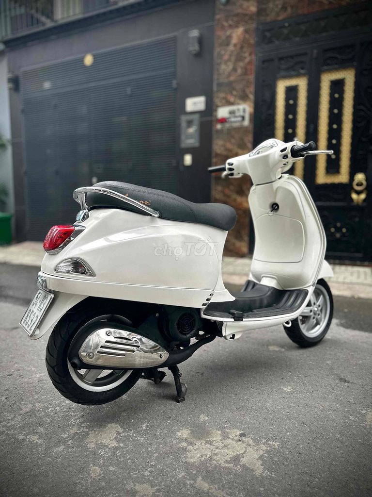 🌈Piaggio Vespa Lx 125 Bstp Chất Xe Zin Siêu Cọp. Mua bán Xe máy tại Quận Gò Vấp Tp Hồ Chí Minh được đăng bởi Xe Máy Hiệp Phát hình 6