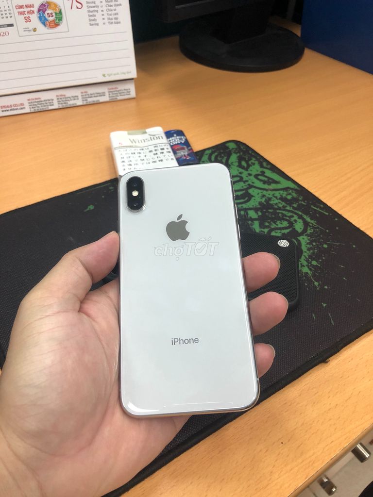 0906888585 - iPhone X, QT, 256Gb, trắng, mới 97%