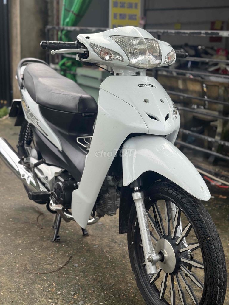 Wave 50cc Detech Espero đk 2025 đi ít xe đẹp. Mua bán Xe máy tại Quận Bình Tân Tp Hồ Chí Minh được đăng bởi Hữu Trung hình 2