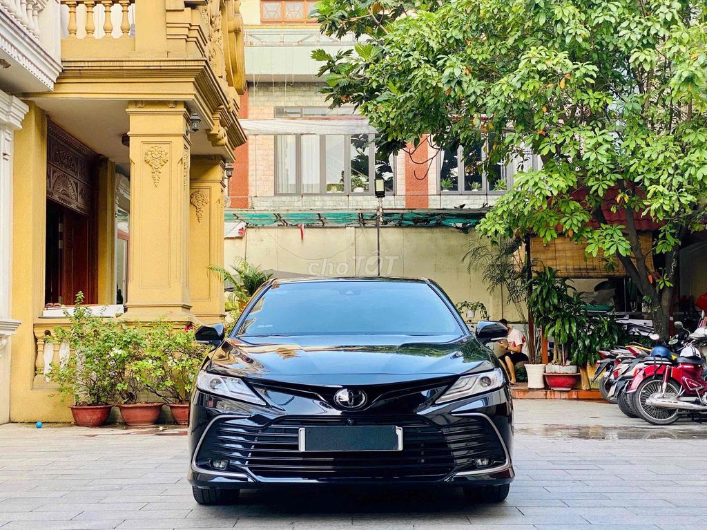Camry 2022 2.5Q Nhập Thái Odo 2v Cực Mới Giá Tốt. Mua bán Ô tô tại Thành phố Dĩ An Bình Dương được đăng bởi Trương Công Lý hình 2
