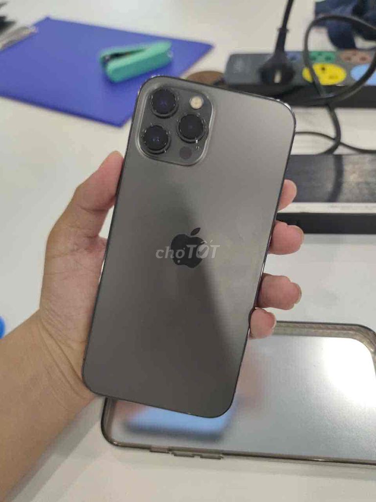 iPhone 12 Pro Max 128GB Xám. Mua bán Điện thoại tại Quận Thanh Xuân Hà Nội được đăng bởi Đạt Bùi Văn hình 1