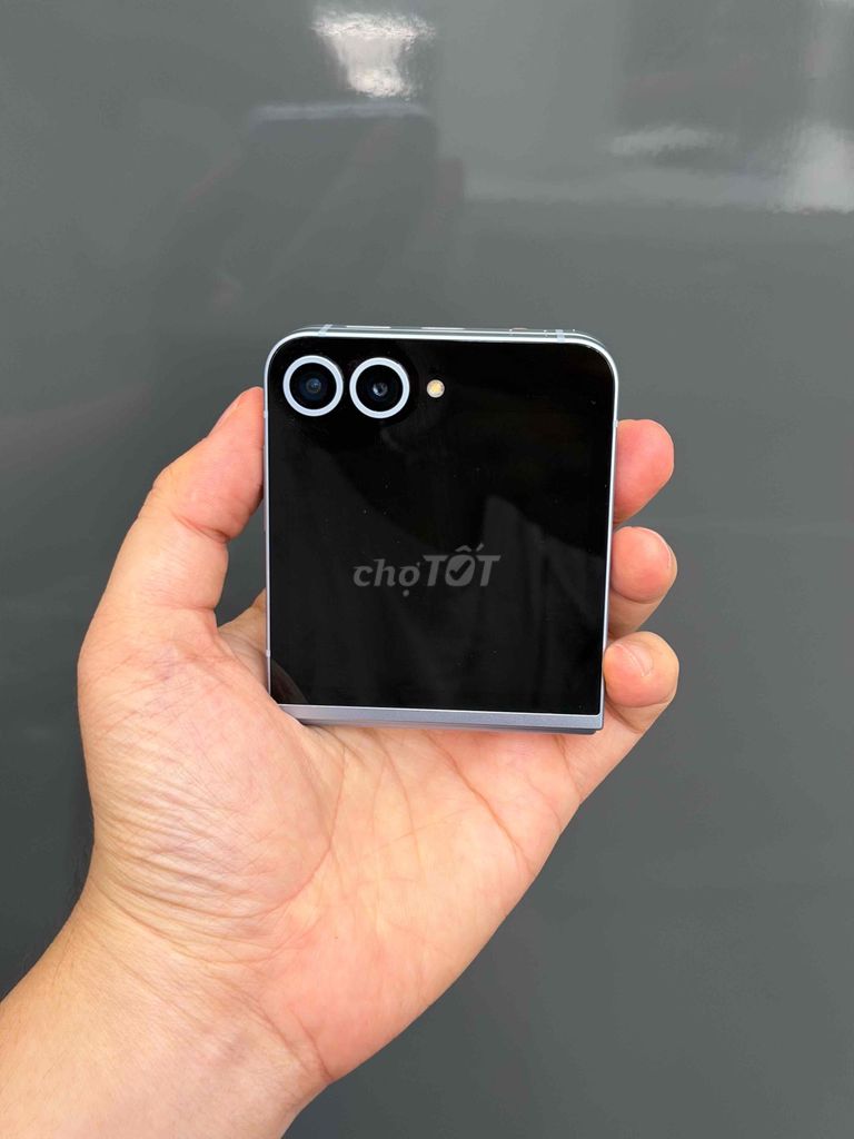 Samsung Z Flip 6 12/256GB Blue chip 8 gen 3 99. Mua bán Điện thoại tại Quận Ninh Kiều Cần Thơ được đăng bởi Quý Mobile Cần thơ hình 1