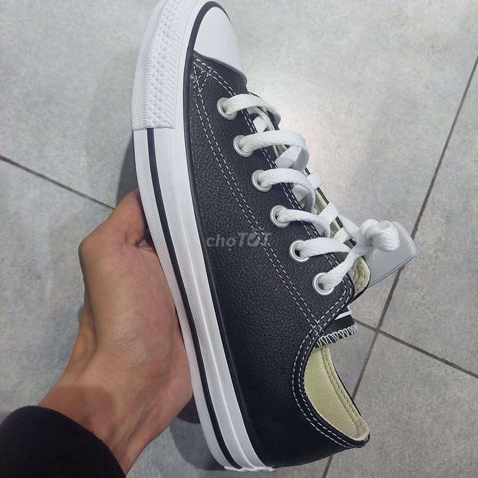 Giày converse da đen size 41.5 real new