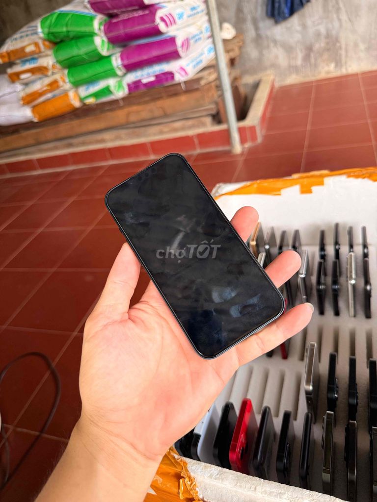 iphone 13 lock mdm. Mua bán Điện thoại tại Quận Gò Vấp Tp Hồ Chí Minh được đăng bởi Quảng Phạm Mua Iphone Lock và QT  HCM hình 1