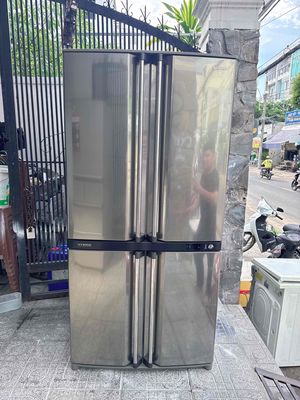 Thanh lý tủ lạnh SBS sharp 625l , giá rẻ, xịn 🤩🤩. Mua bán Tủ lạnh tại Quận Gò Vấp Tp Hồ Chí Minh được đăng bởi tuệ nhi