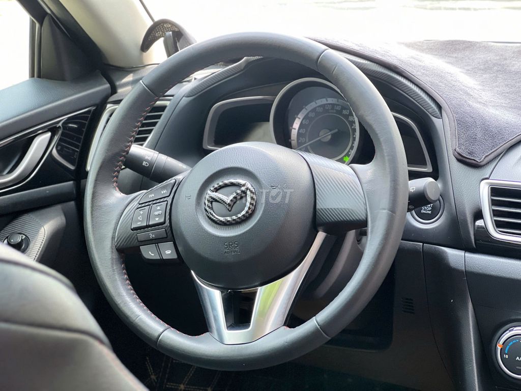 Mazda 3 1.5 AT Hatchback 2015 - 48000km. Mua bán Ô tô tại Thành phố Dĩ An Bình Dương được đăng bởi Siêu Thị Ô Tô Bình Dương  hình 17