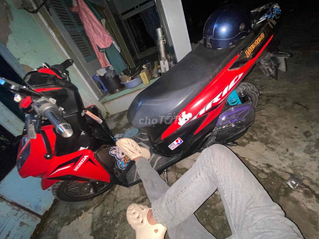 Honda Vario 125 2021 Đỏ 20000 km. Mua bán Xe máy tại Thành phố Bạc Liêu Bạc Liêu được đăng bởi Nguyễn Hùynh Thiện Tâm hình 9