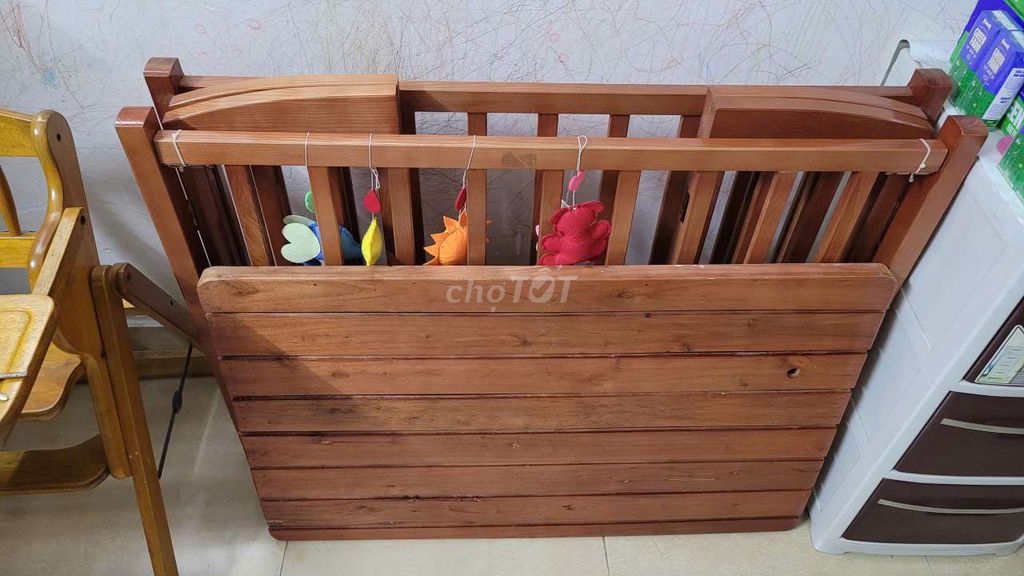 Cũi em bé gỗ sồi Nâu. Mua bán Mẹ và bé tại Quận 7 Tp Hồ Chí Minh được đăng bởi Nam hình 1