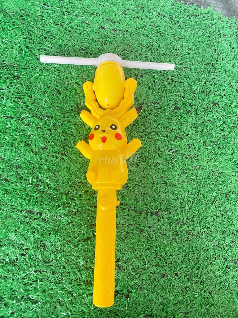 Đồ chơi gậy Pikachu