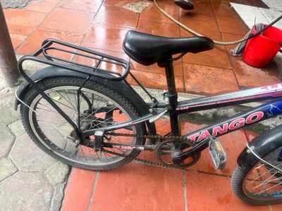 xe đạp trẻ em. Mua bán Xe đạp tại Quận Nam Từ Liêm Hà Nội được đăng bởi trần đồng chiến