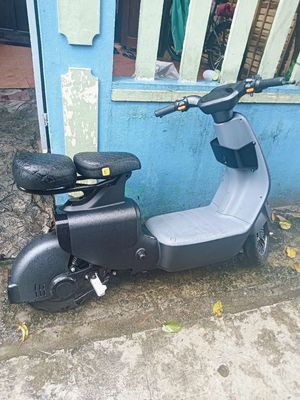 Cần tiền bán gấp . Xe mới đi đc 8km. Mua bán Xe điện tại Quận Liên Chiểu Đà Nẵng được đăng bởi dương văn thịnh
