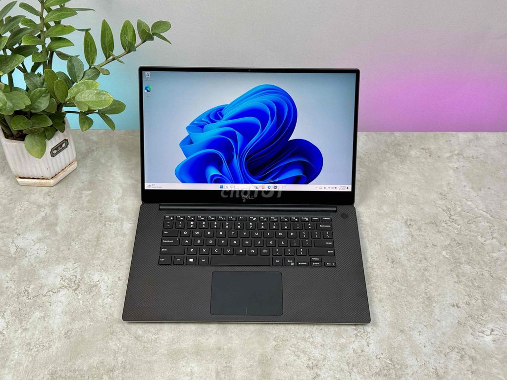 Dell XPS 15 i7 9750H GTX 1650 15.6” 4K 16GB/512GB. Mua bán Laptop tại Thành phố Thủ Đức Tp Hồ Chí Minh được đăng bởi Nguyễn Đức Tính hình 1