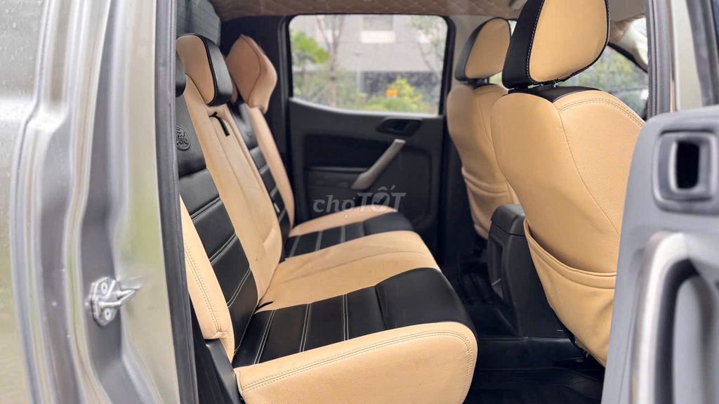 Ford Ranger XLS AT 2017 - 96690 km. Mua bán Ô tô tại Thành phố Thủ Đức Tp Hồ Chí Minh được đăng bởi Trần Hoàng Long hình 8