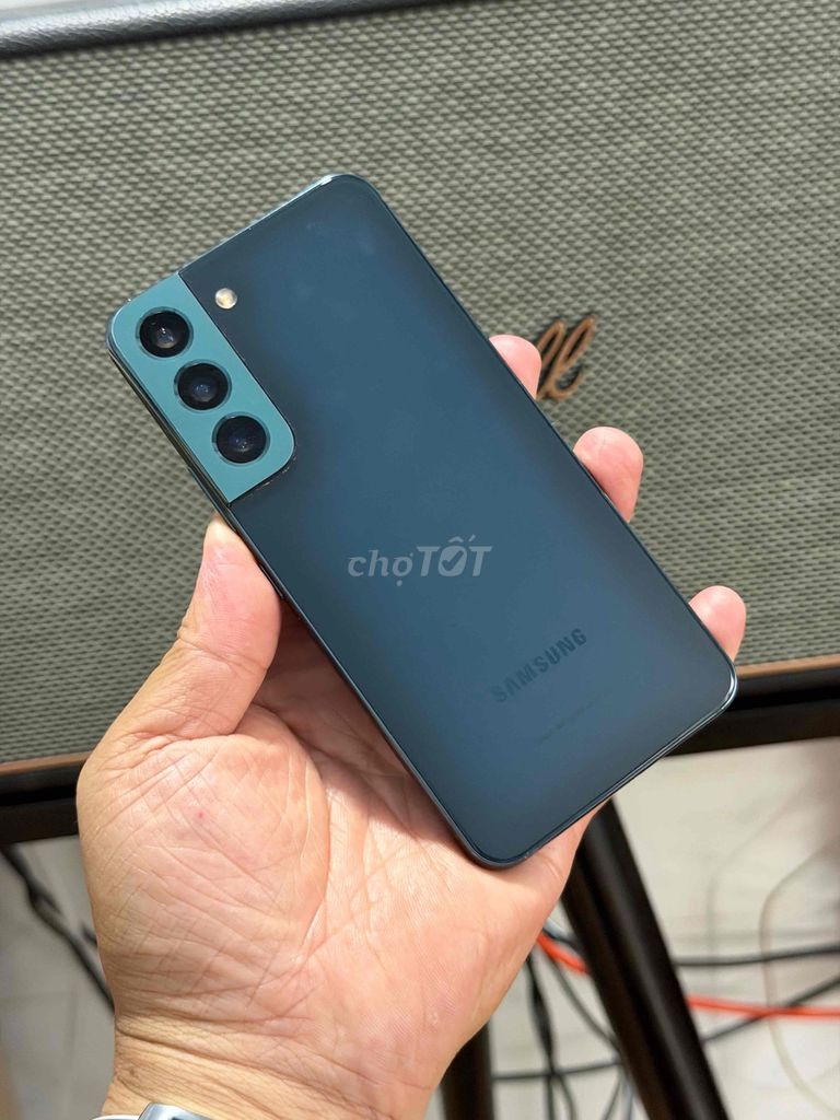 Cần bán hoặc giao lưu Samsung S22 5G 8/256 bản Hàn. Mua bán Điện thoại tại Thành phố Biên Hòa Đồng Nai được đăng bởi Việt hình 1