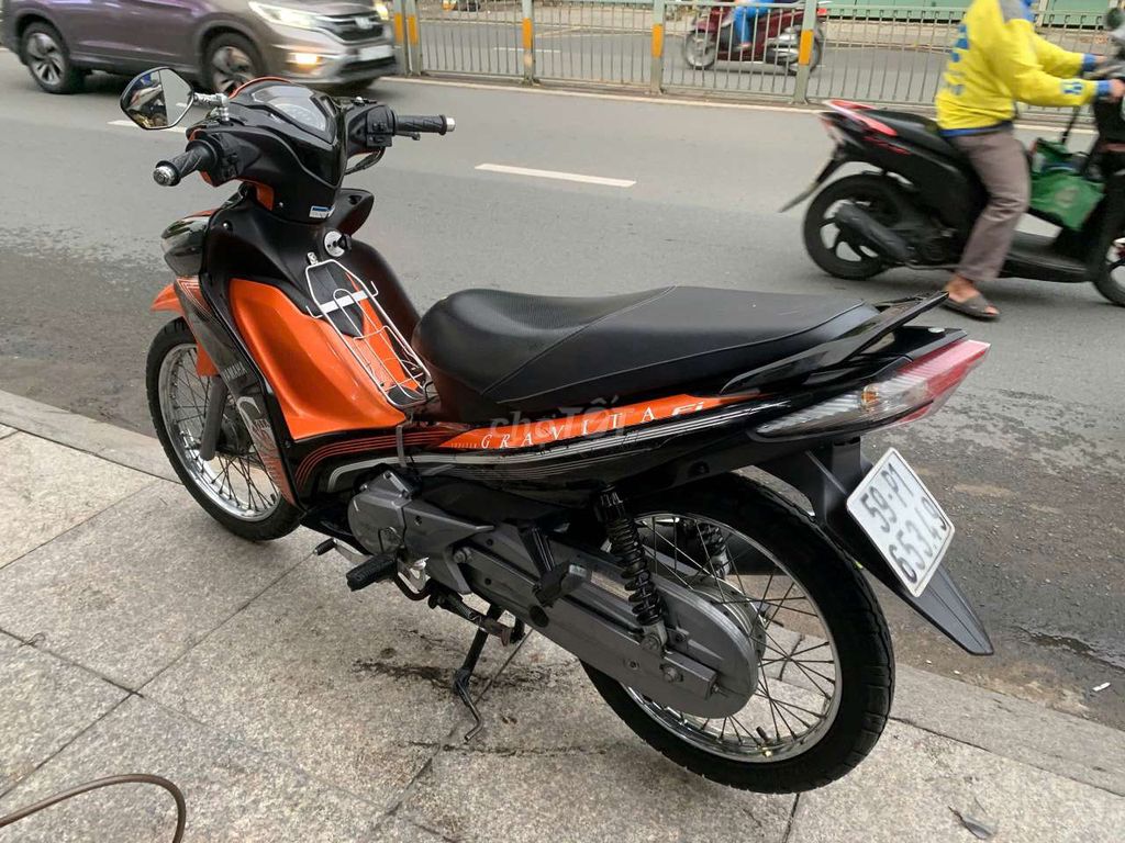 Yamaha Jupiter RC FI 2015 mới 90% biển số thành ph. Mua bán Xe máy tại Quận Tân Phú Tp Hồ Chí Minh được đăng bởi Tuanduy hình 2