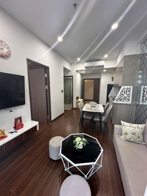 Ông bác đi nước ngoài gửi bán gấp căn góc nội thất đầy đủ giá chỉ 3xx. Mua bán căn hộ/chung cư tại Huyện Gia Lâm Hà Nội được đăng bởi Nguyễn Thùy