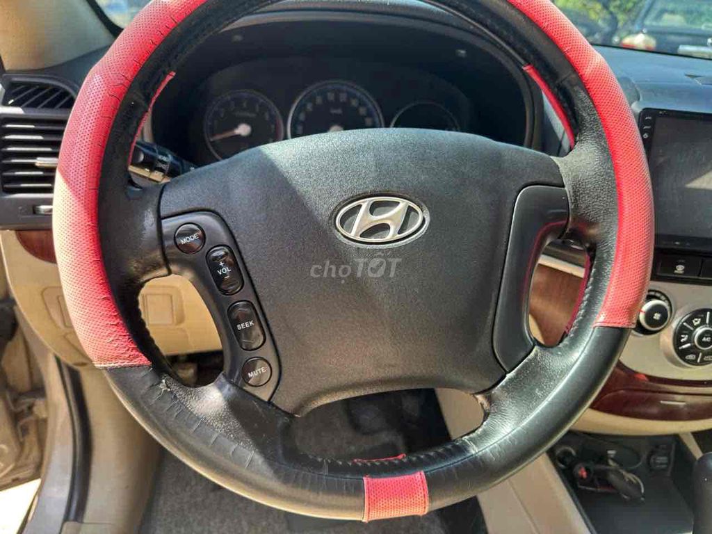Hyundai Santa Fe 2007 2.7L 4WD - 10000 km. Mua bán Ô tô tại Quận Bắc Từ Liêm Hà Nội được đăng bởi Nguyễn hữu hùng  hình 14