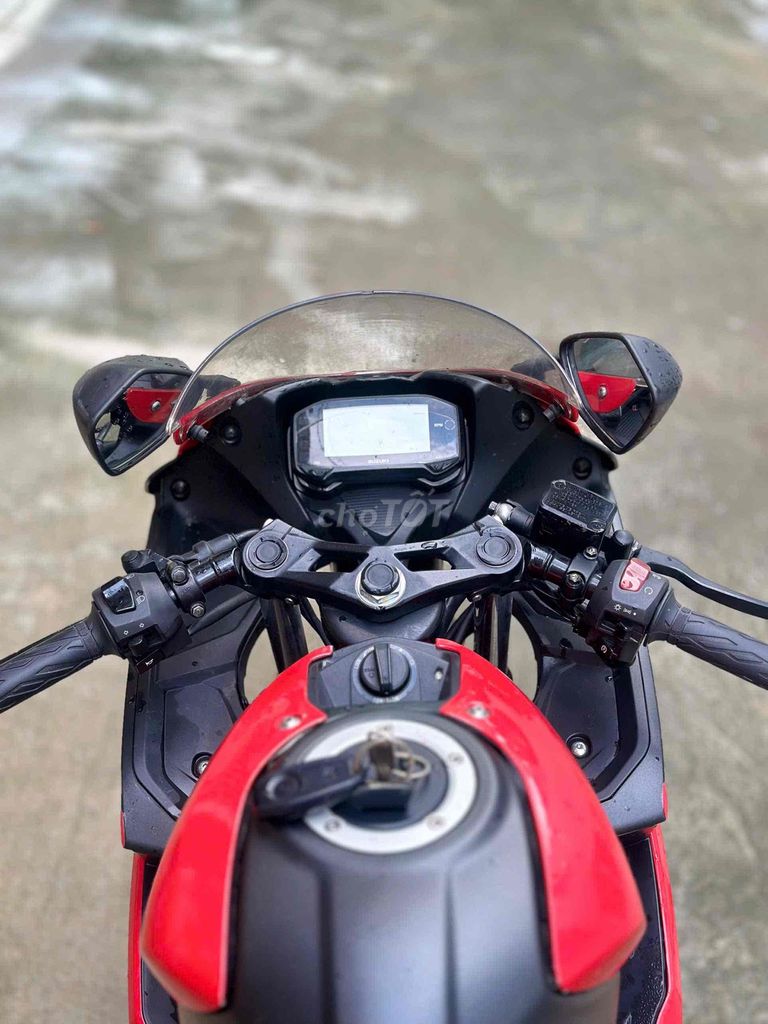 GSX 2019.Khoá Makey nhé.chuẩn odd 4000 km.BSTP. Mua bán Xe máy tại Quận 6 Tp Hồ Chí Minh được đăng bởi Cửa Hàng Xe Máy Hoà Bùi hình 3