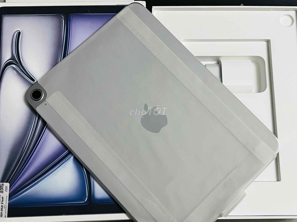 Apple iPad Air M3,mini 7, Gen 11 Pink + Silver. Mua bán Máy tính bảng tại Quận 7 Tp Hồ Chí Minh được đăng bởi Thành hình 1