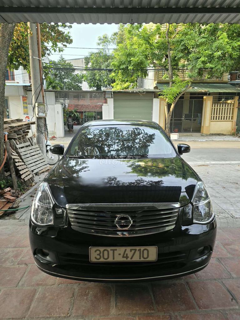 Nissan Bluebird 2009 photo 4