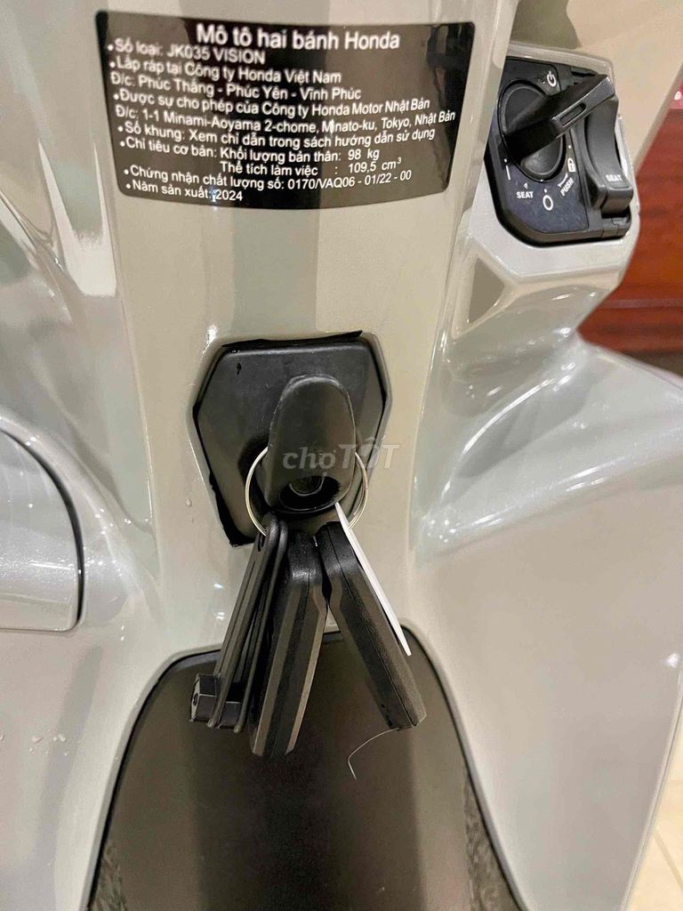 XE MÁY 68 - Honda Vision 2024 Xi Măng Lướt. Mua bán Xe máy tại Quận Hai Bà Trưng Hà Nội được đăng bởi Đức Anh hình 7
