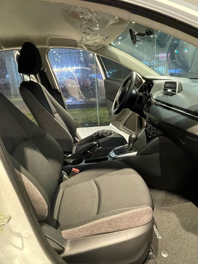 MAZDA 2 - GIẢM GIÁ TIỀN MẶT - QUÀ TẶNG BH THÂN VỎ. Mua bán Ô tô tại Quận Tân Phú Tp Hồ Chí Minh được đăng bởi ĐẠI LÝ MAZDA KIA HCM hình 6