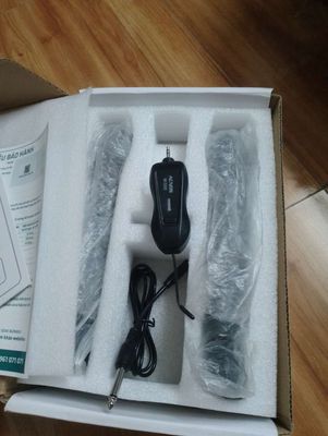 Micro karaoke acnos mi30e. Mua bán Tivi, Âm thanh tại Thành phố Vĩnh Long Vĩnh Long được đăng bởi Tiến