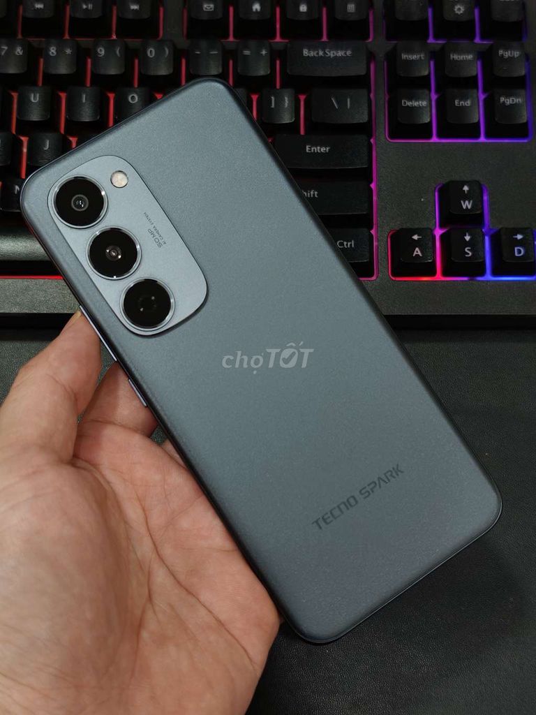 Tecno Spark 40 Pro+ 8/256 fullbox bảo hành dài. Mua bán Điện thoại tại Quận Ninh Kiều Cần Thơ được đăng bởi Nguyễn Toàn hình 1