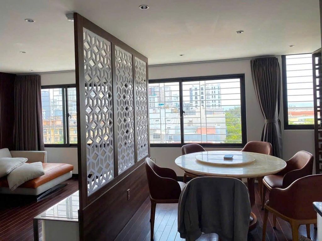 Rent · 11 bd · 184 м² · Quận Ngũ Hành Sơn, ул. Đường Mai Thúc Lân
