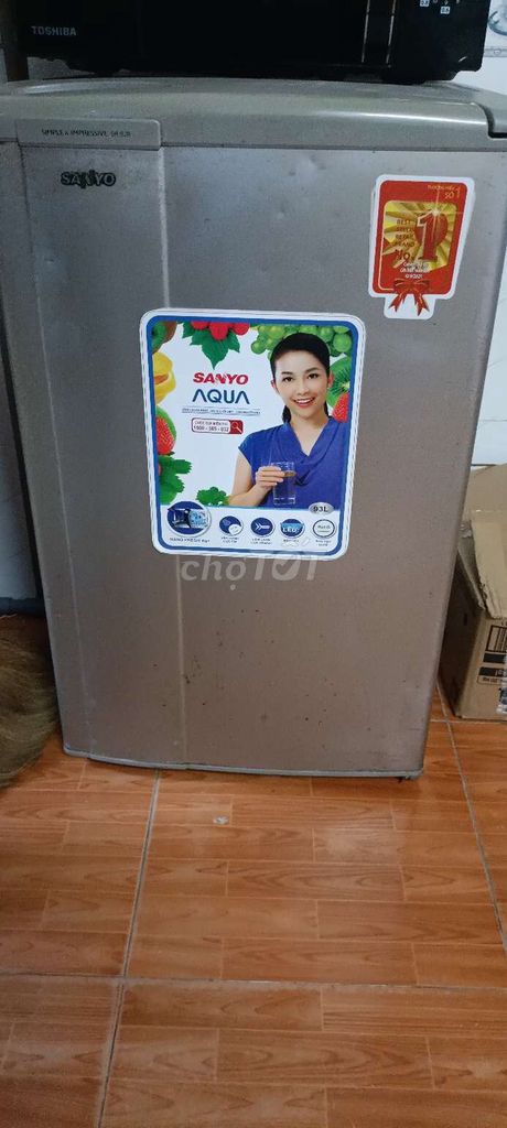 Tủ lạnh Sanyo 90L Xám. Mua bán Tủ lạnh tại Quận Ninh Kiều Cần Thơ được đăng bởi lethanhtuấn hình 1