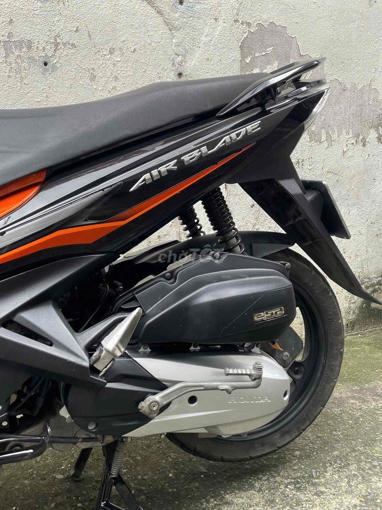 Honda Ab125 2014 chính chủ xe keng. Mua bán Xe máy tại Thành phố Thủ Đức Tp Hồ Chí Minh được đăng bởi Lê Hạnh hình 3