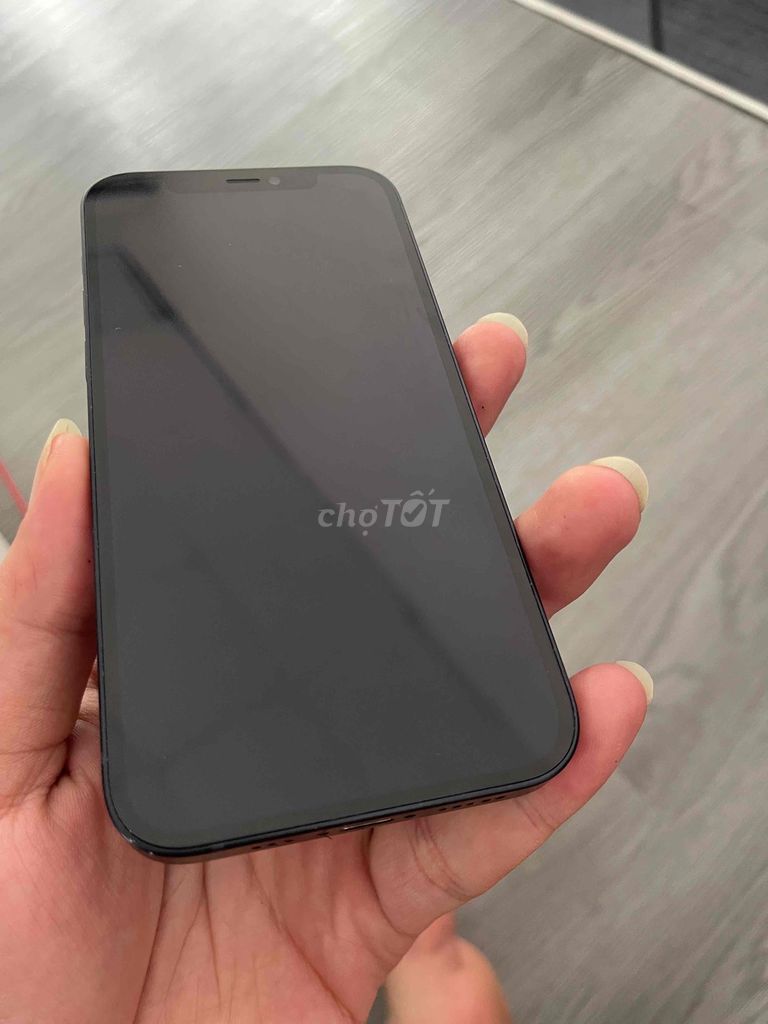 Apple iPhone 12 128GB Đen. Mua bán Điện thoại tại Quận Nam Từ Liêm Hà Nội được đăng bởi Khánh Quang Nguyễn hình 1