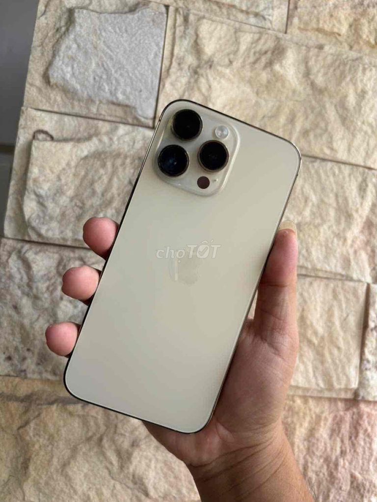 iPhone 14 Pro Max 256Gb Vàng Màn linh kiện đẹp. Mua bán Điện thoại tại Quận Ninh Kiều Cần Thơ được đăng bởi Hào Mobile hình 1