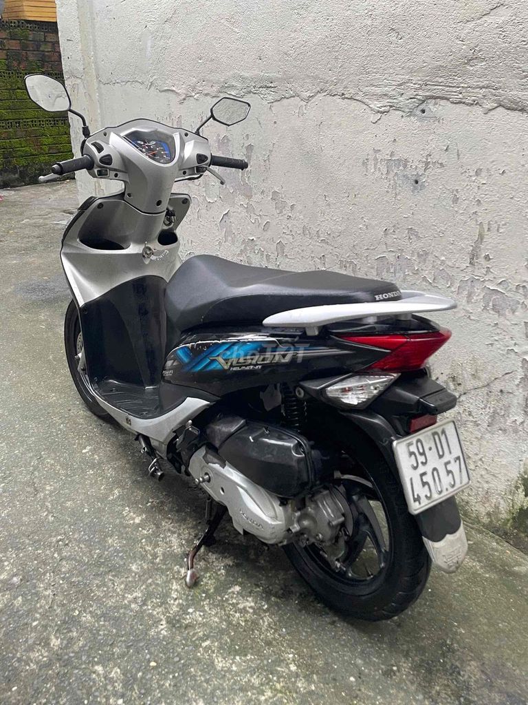 Honda Vision 2013 chính chủ máy êm ru. Mua bán Xe máy tại Thành phố Thủ Đức Tp Hồ Chí Minh được đăng bởi Lê Hạnh hình 8