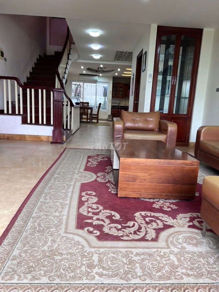 CHO THUÊ NHÀ NGUYÊN CĂN NGỌC THỤY, LONG BIÊN - THOÁNG SÁNG, Ô VÀO NHÀ. Cho thuê nhà ở tại Quận Long Biên Hà Nội được đăng bởi Duy Phương hình 4