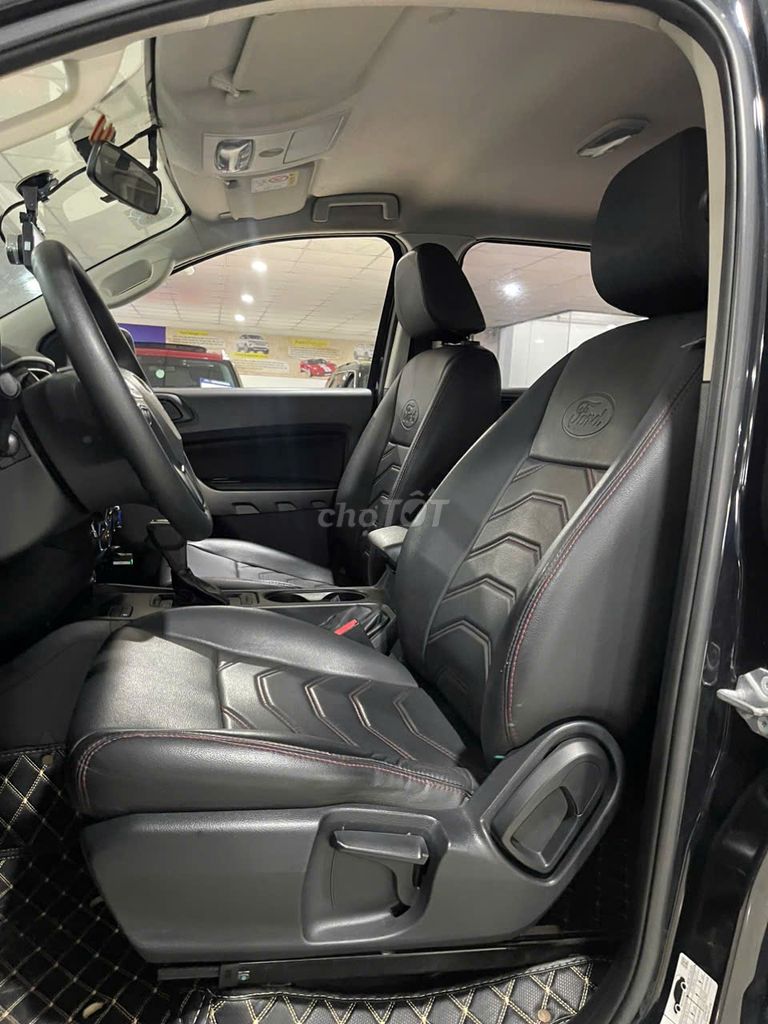 Ford Ranger XLS 4x2 AT 2021 - 84000 km. Mua bán Ô tô tại Quận Bình Tân Tp Hồ Chí Minh được đăng bởi Trần Hoàng Long hình 9