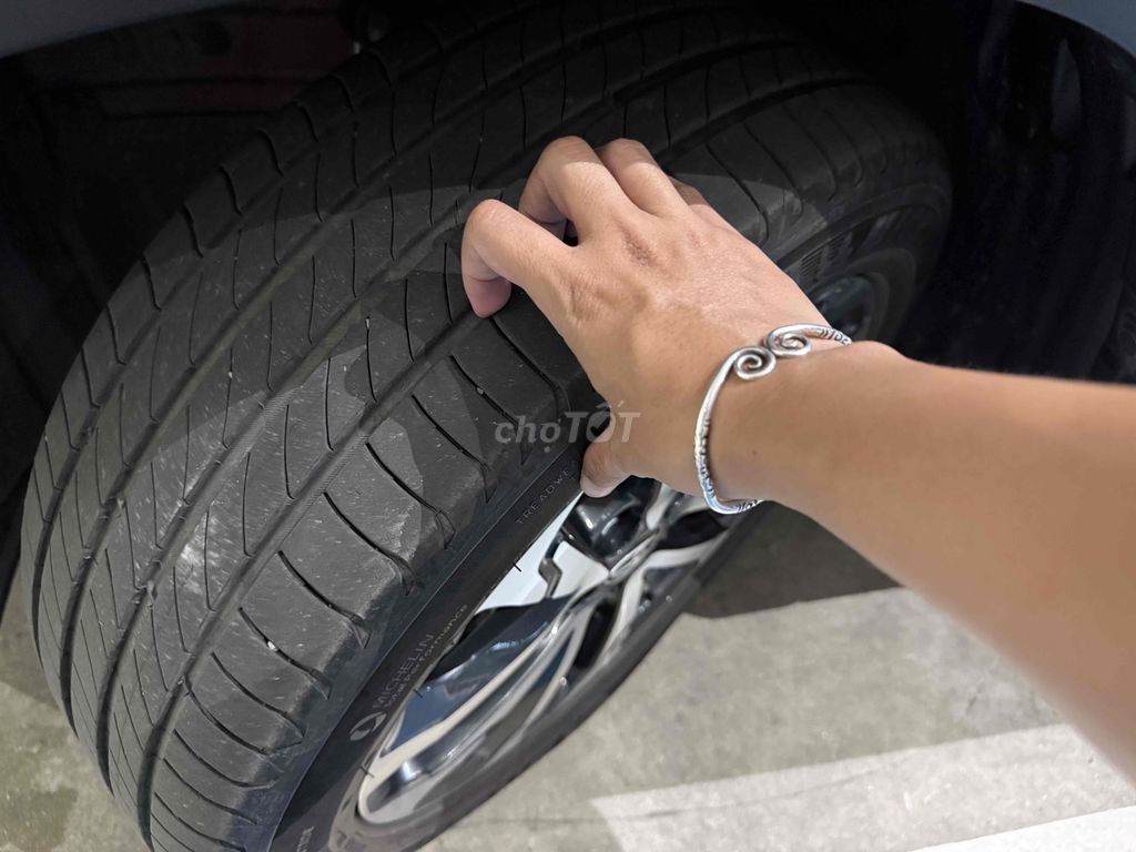 Toyota Corolla Cross 2021 1.8HV - Hybrid 25.500Km. Mua bán Ô tô tại Quận Bình Thạnh Tp Hồ Chí Minh được đăng bởi Công Sang hình 10